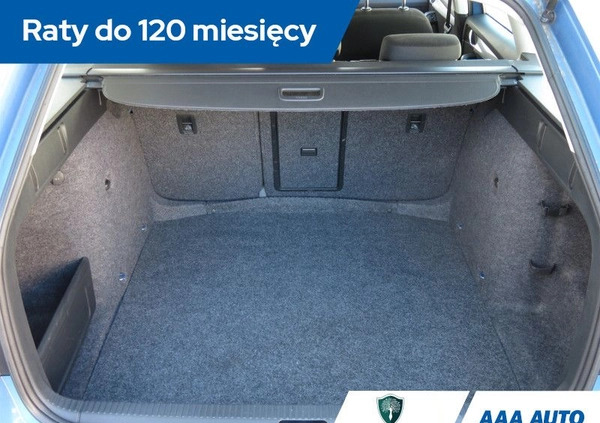Skoda Octavia cena 35000 przebieg: 238818, rok produkcji 2015 z Wołomin małe 154